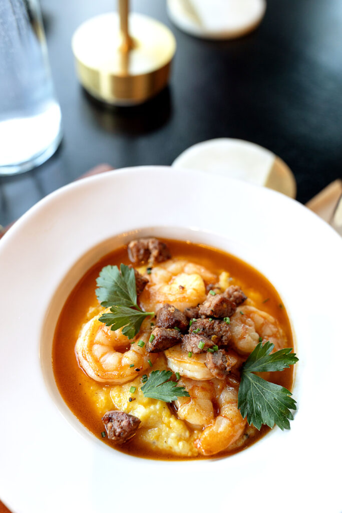 Best restaurants in Hendersonville, NC featuring seasonal brunch and dinner with farm-to-table dishes, buttermilk waffles, eggs, salads, steaks, pastas, burgers and craft cocktails.