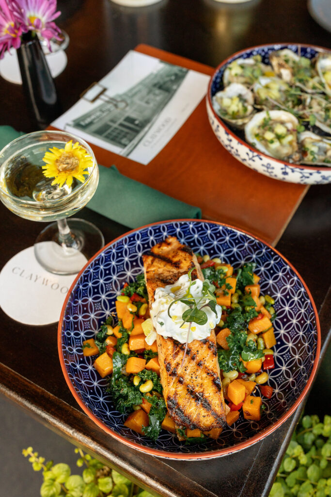 Best restaurants in Hendersonville, NC featuring seasonal brunch and dinner with farm-to-table dishes, buttermilk waffles, eggs, salads, steaks, pastas, burgers and craft cocktails.