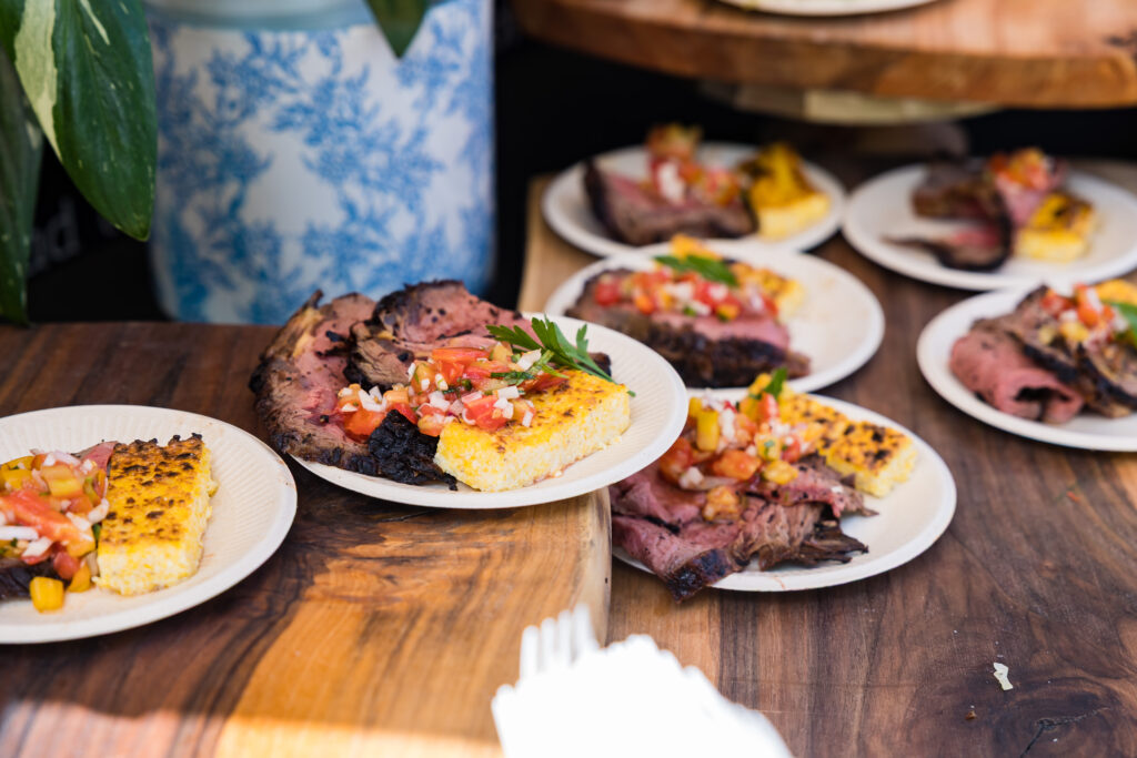 Best restaurants in Hendersonville, NC featuring seasonal brunch and dinner with farm-to-table dishes, buttermilk waffles, eggs, salads, steaks, pastas, burgers and craft cocktails.