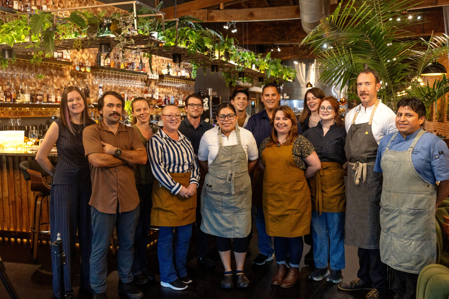 Best restaurants in Hendersonville, NC featuring dinner with farm-to-table dishes, salads, steaks, pastas, burgers and craft cocktails.
